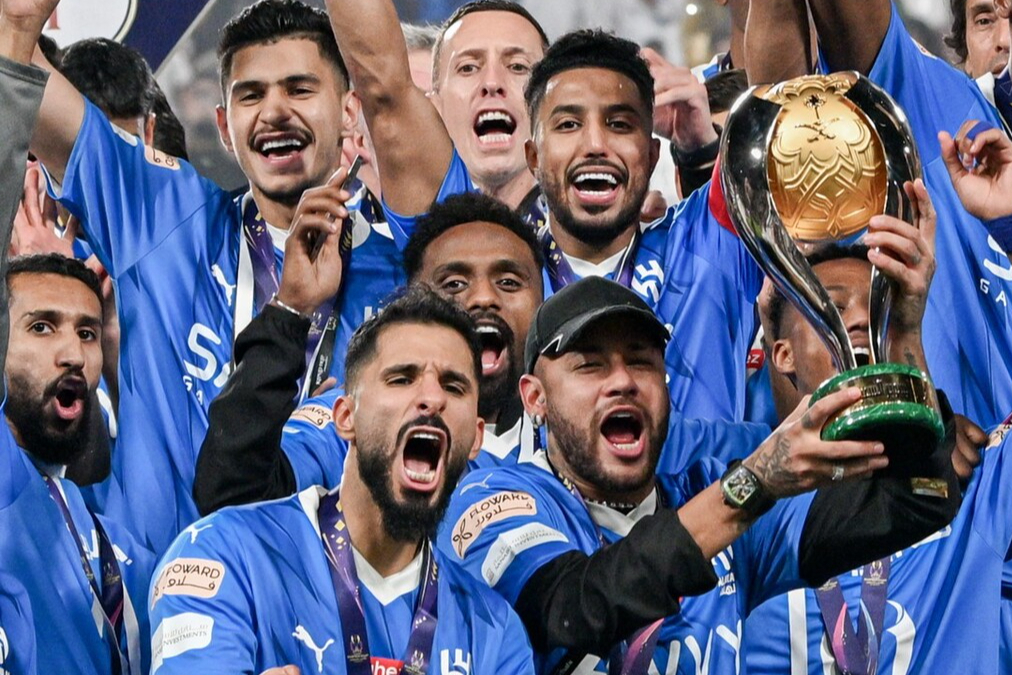 沙尔克突围不利，球队面临挑战