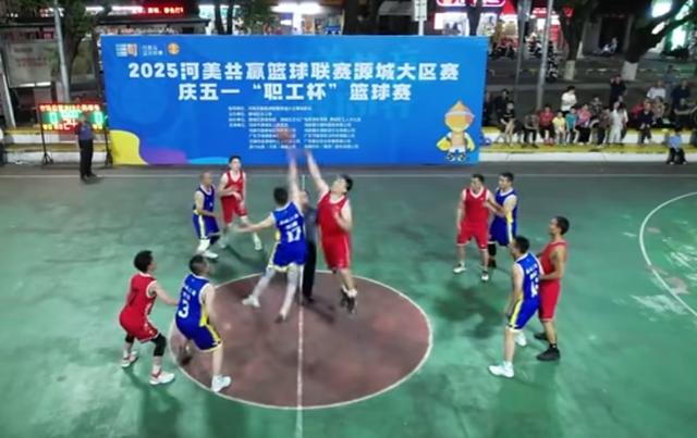 球队战国际篮球赛果然实力强劲,势不可挡 球队战国际篮球赛果然实力强劲,势不可挡