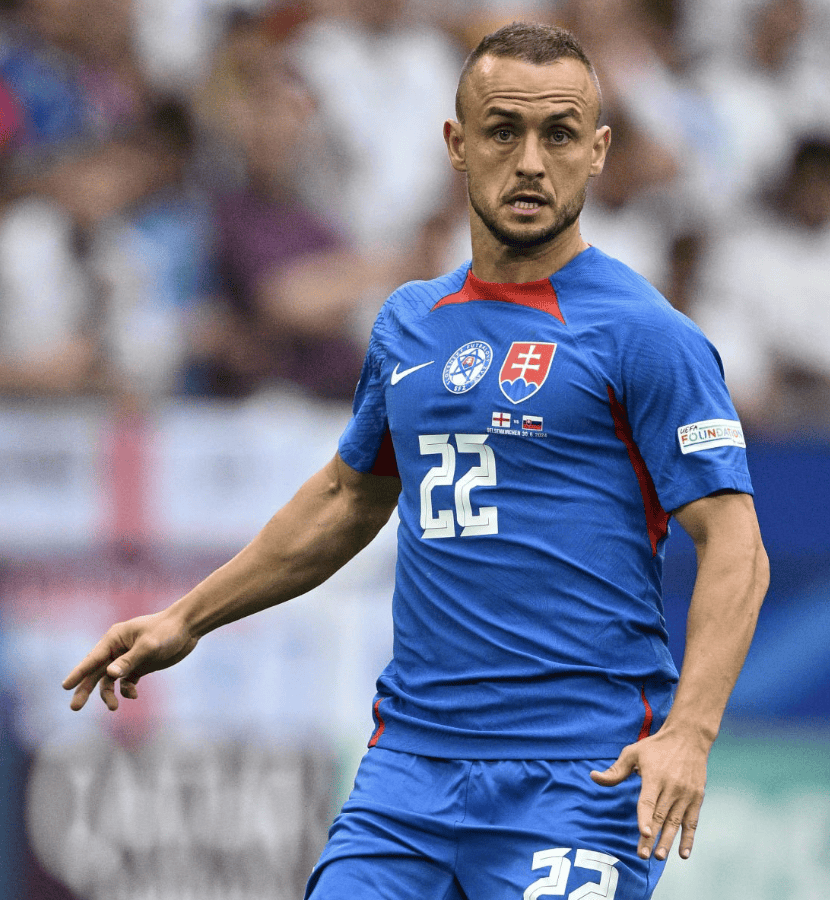 包含那不勒斯后卫连续出色表现,稳固防线的词条 包含那不勒斯后卫连续出色表现,稳固防线的词条