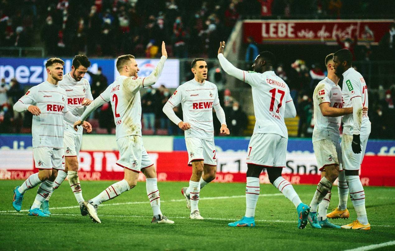 欧预赛:克罗地亚遭遇困难,小组赛晋级悬疑 欧预赛:克罗地亚遭遇困难,小组赛晋级悬疑