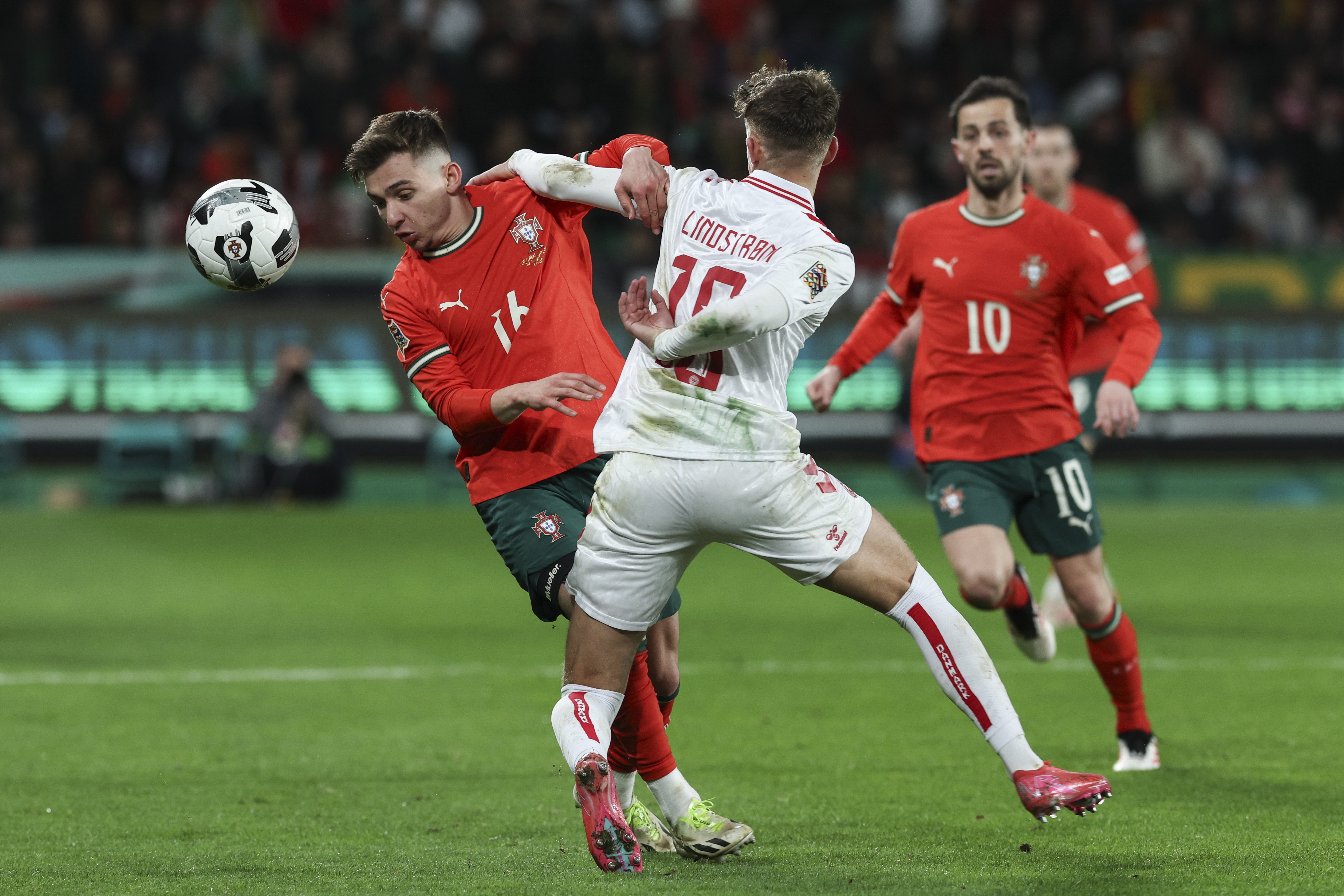 欧国联比赛搏杀正酣,球队气势如虹的简单介绍 欧国联比赛搏杀正酣,球队气势如虹的简单介绍