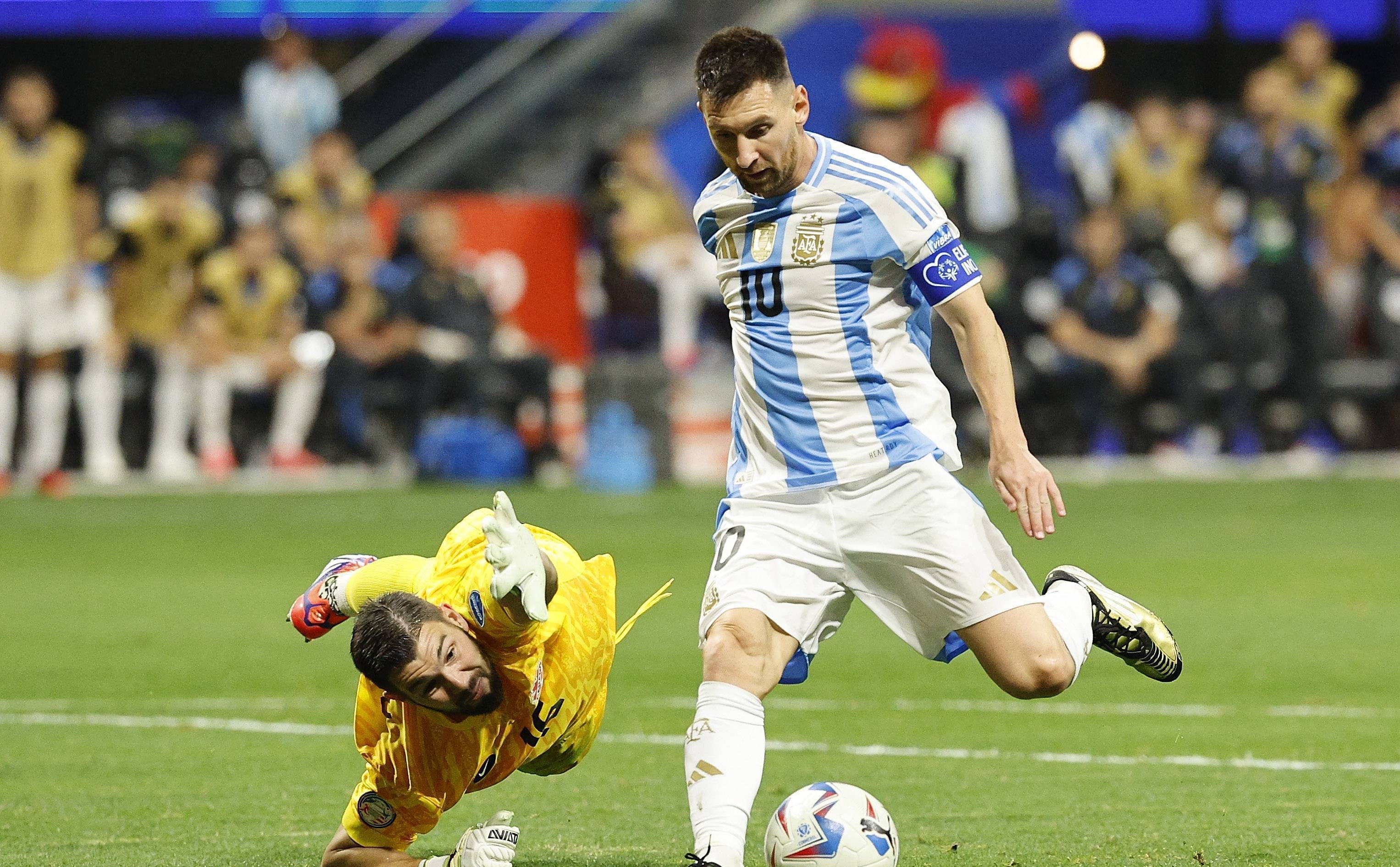 阿根廷男篮上演绝杀逆袭进四强