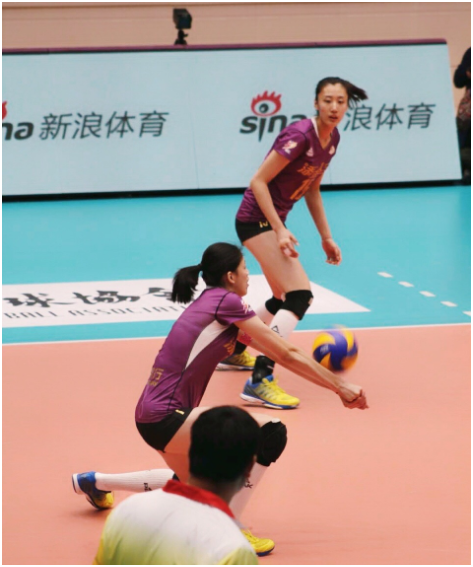 巴西排球队势不可挡，成功卫冕冠军！