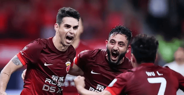 上港与申花，谁将笑到最后？