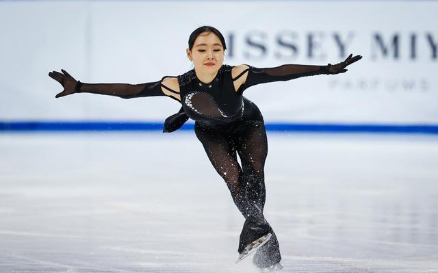 女子短道速滑赛场惊现悬念,中国选手获铜牌 女子短道速滑赛场惊现悬念,中国选手获铜牌