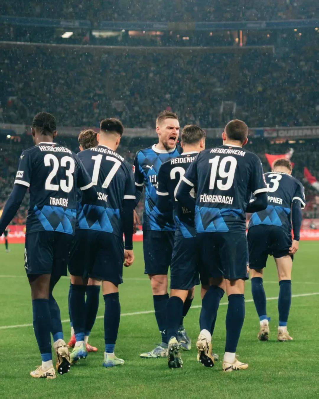 小组出线悬念重重,德甲球队压力山大 小组出线悬念重重,德甲球队压力山大