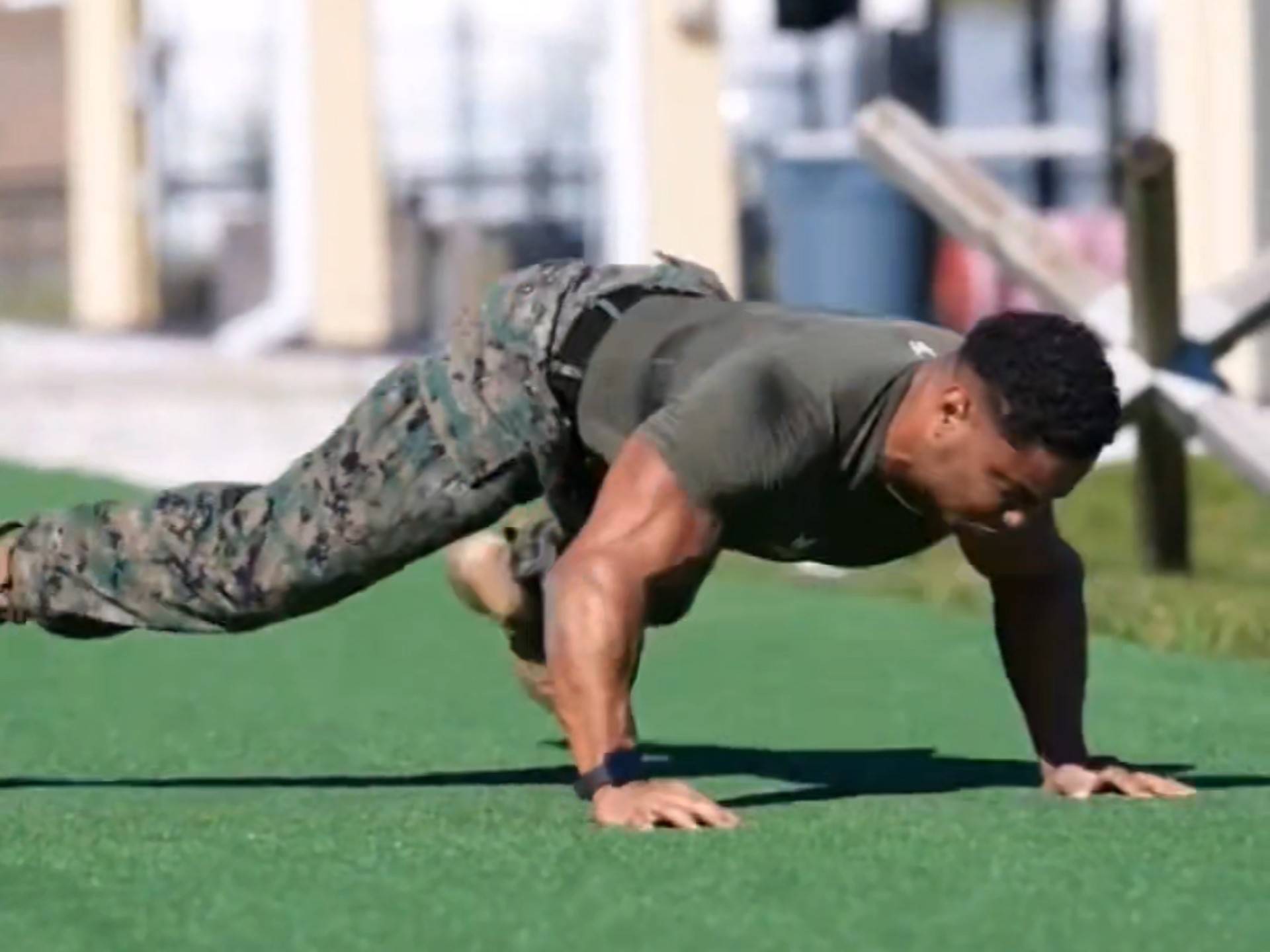 骑士队球员因高强度训练身体素质提升 骑士队球员因高强度训练身体素质提升