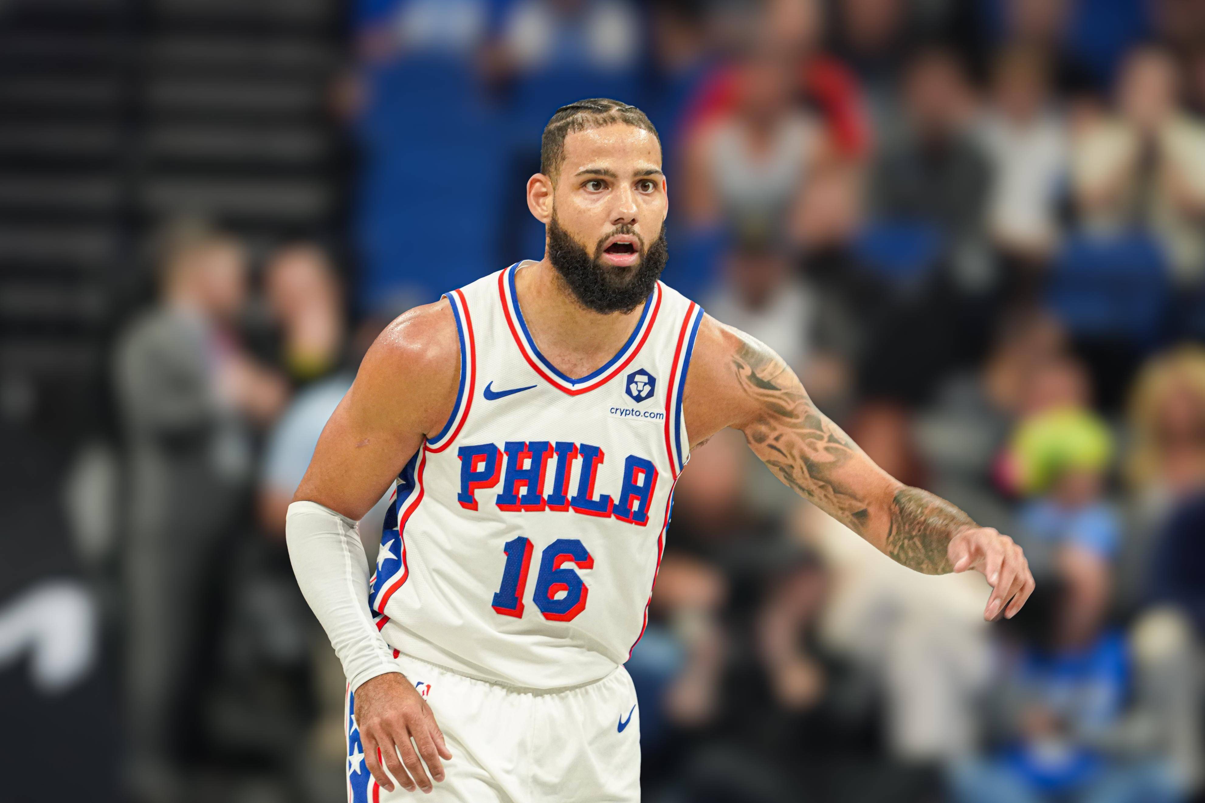 独行侠逆转76人,赢得关键胜利的简单介绍 独行侠逆转76人,赢得关键胜利的简单介绍